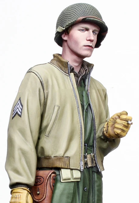 1/16 WWII US Pilot in Flight Helmet and Goggles, Resin Model Figure Kit, Unassembled and Unpainted