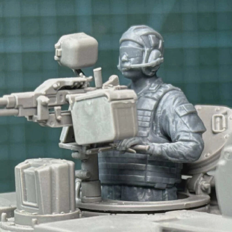 1/35 Modern PLA Soldiers, 2 Figures, Resin Model Figure Kit, Unassembled and Unpainted