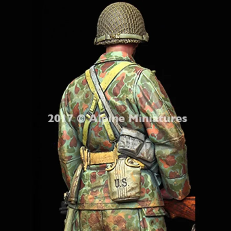 1/16 WWII American Infantryman at Attention, Resin Model Figure Kit, Unassembled and Unpainted