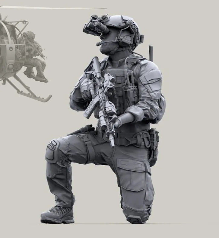 1/35 Modern Tactical Operator with Rifle Ready, Resin Model Figure Kit, Unassembled and Unpainted