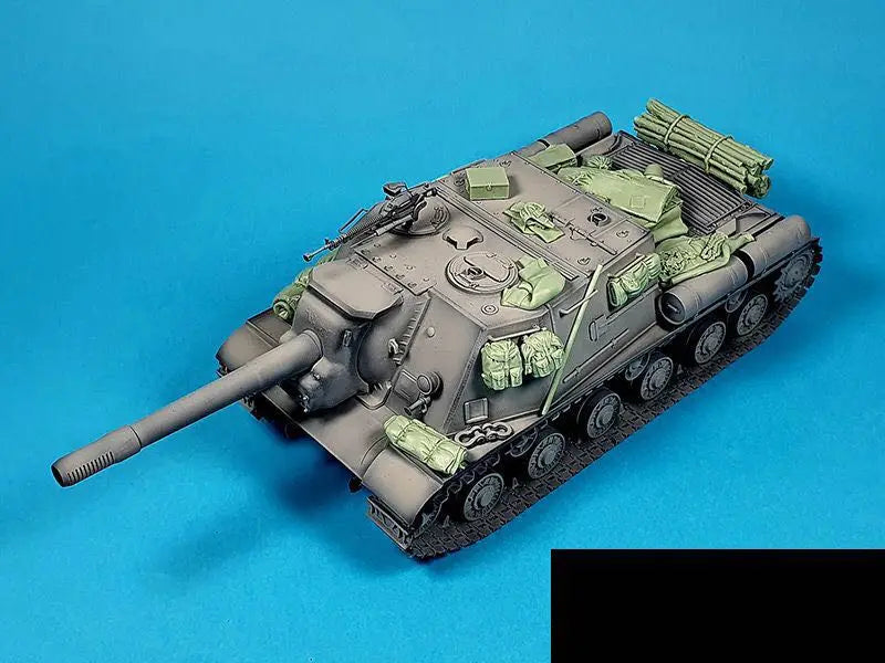 1/35 WWII Medium Tank with Accessories, Resin Model Vehicle Kit, Unassembled and Unpainted