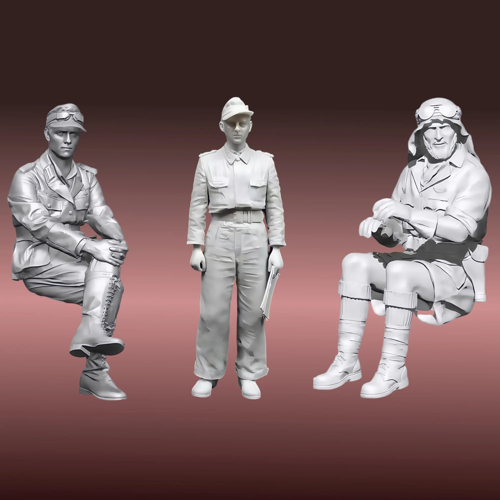 1/35 WWII Military Commanders and Soldiers, 3 Figures, Resin Model Figure Kit, Unassembled and Unpainted