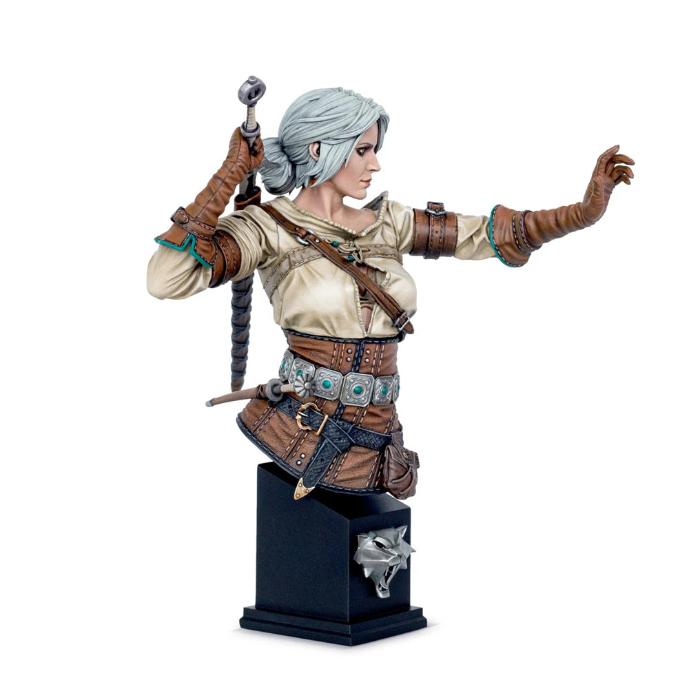 130mm Female Warrior with Dual Weapons, Resin Model Figure Kit, Fantasy Theme, Unassembled and Unpainted