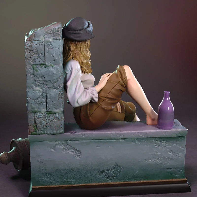 1/24 Barefoot Corsair Woman in Tricorn at Fort, Resin Model Figure Kit, Fantasy Theme, Unassembled and Unpainted