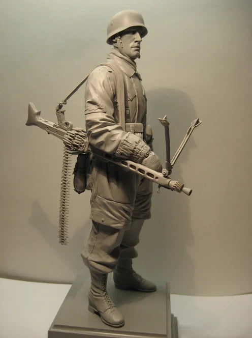 1/9 WWI German Imperial Soldier, Resin Model Figure Kit, Unassembled and Unpainted