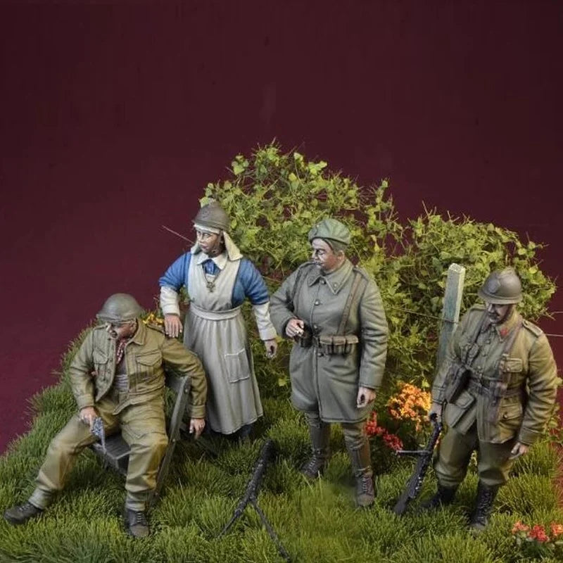 1/35 WWI French Army Soldiers and Women, 4 Figures, Resin Model Figure Kit, Unassembled and Unpainted
