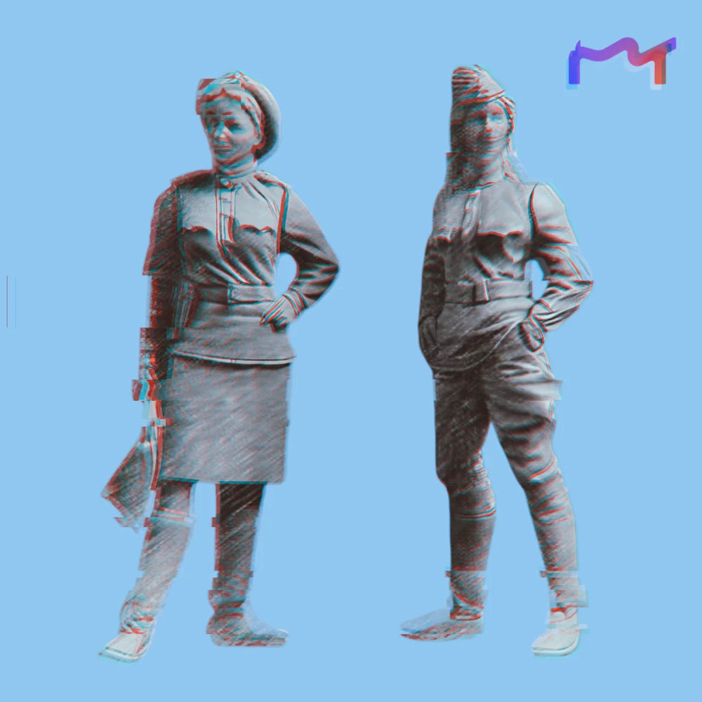 1/35 Modern Female Traffic Controller and Driver, 2 Figures, Resin Model Figure Kit, Unassembled and Unpainted