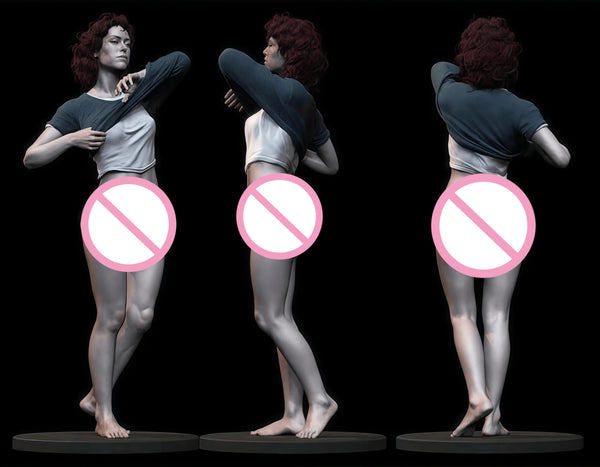 1/24 Modern Woman in Casual Tank Top, Resin Model Figure Kit, Unassembled and Unpainted