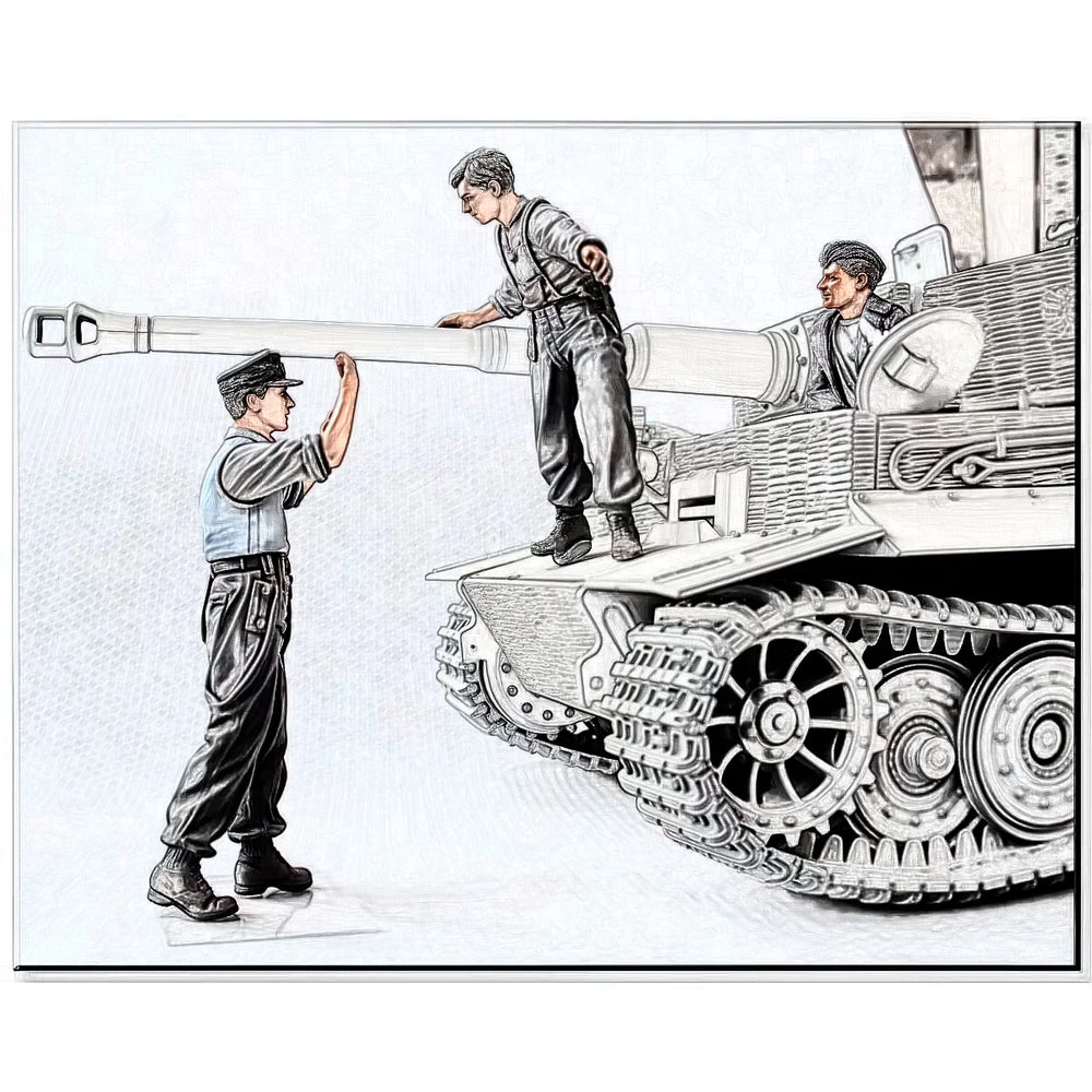 1/35 WWII German Panzer Crew with Signaling, 3 Figures, Resin Model Figure Kit, Unassembled and Unpainted
