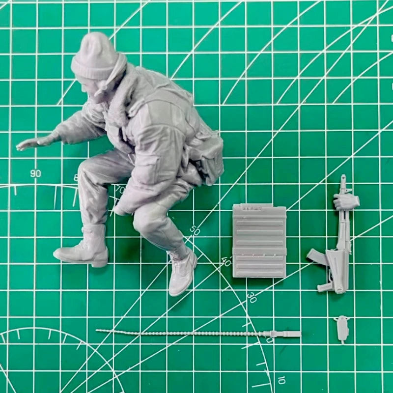 1/16 Modern Russian Internal Troops Mortar Crew, 5 Figures, Resin Model Figure Kit, Unassembled and Unpainted