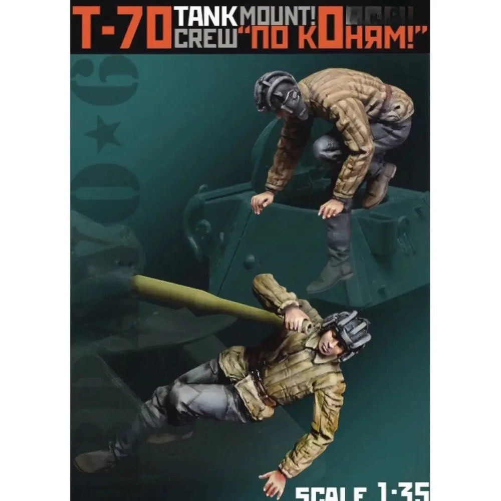 1/35 WWII Soviet Tank Crew in Operating Positions, 2 Figures, Resin Model Figure Kit, Unassembled and Unpainted