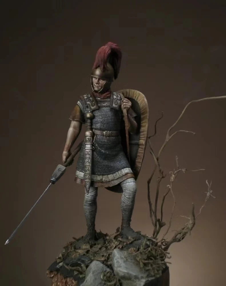1/24 Barbarian Spearwoman in Armor, Resin Model Figure Kit, Fantasy Theme, Unassembled and Unpainted