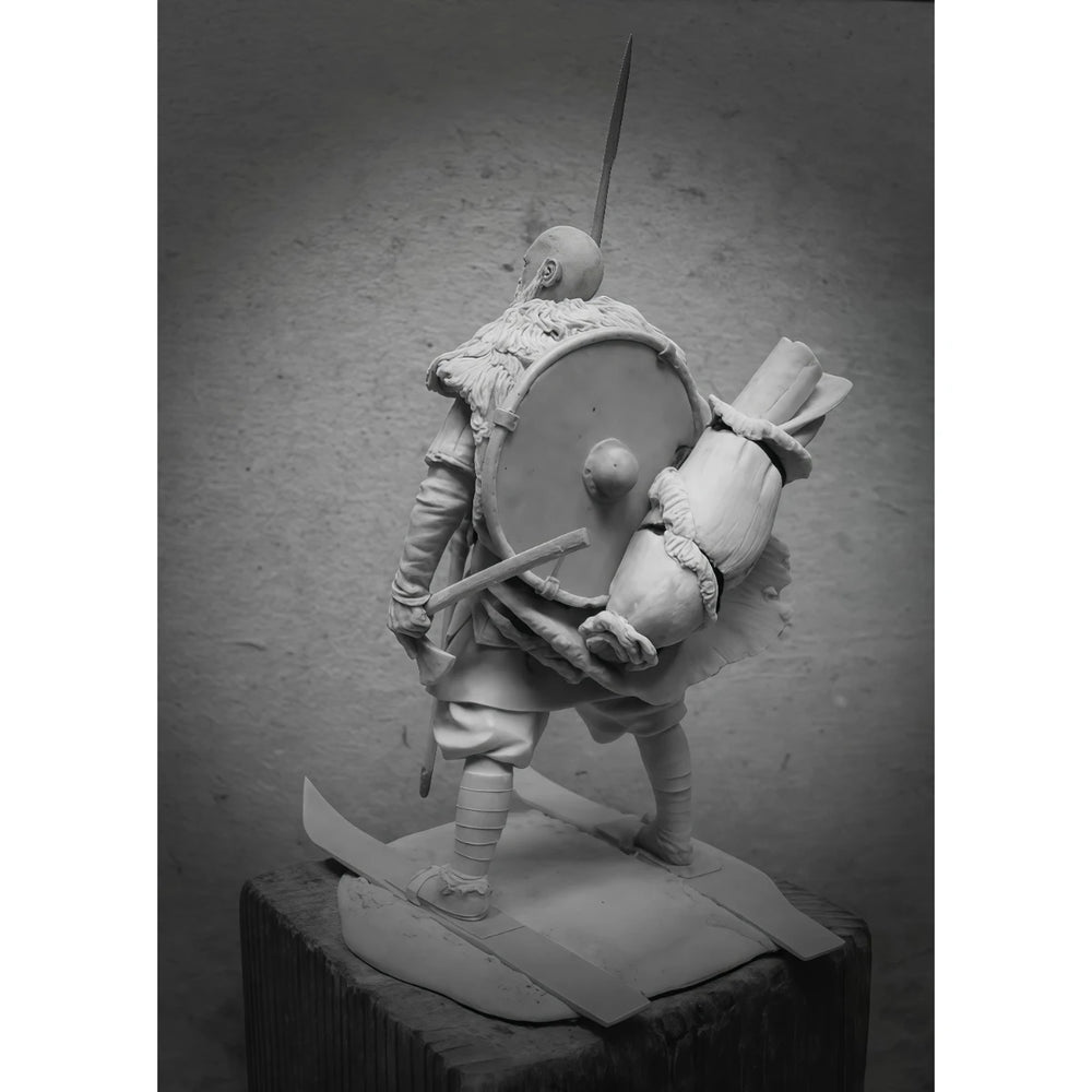 75mm Napoleonic Scandinavian Skier, Resin Model Figure Kit, Unassembled and Unpainted
