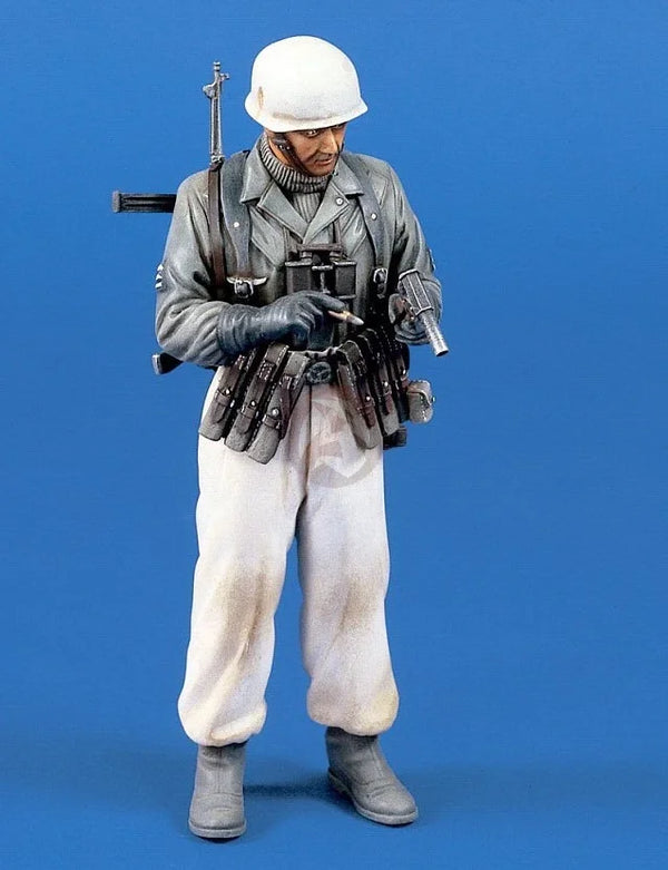 1/16 WWII British Infantry with Rifle and Bayonet, Resin Model Figure Kit, Unassembled and Unpainted