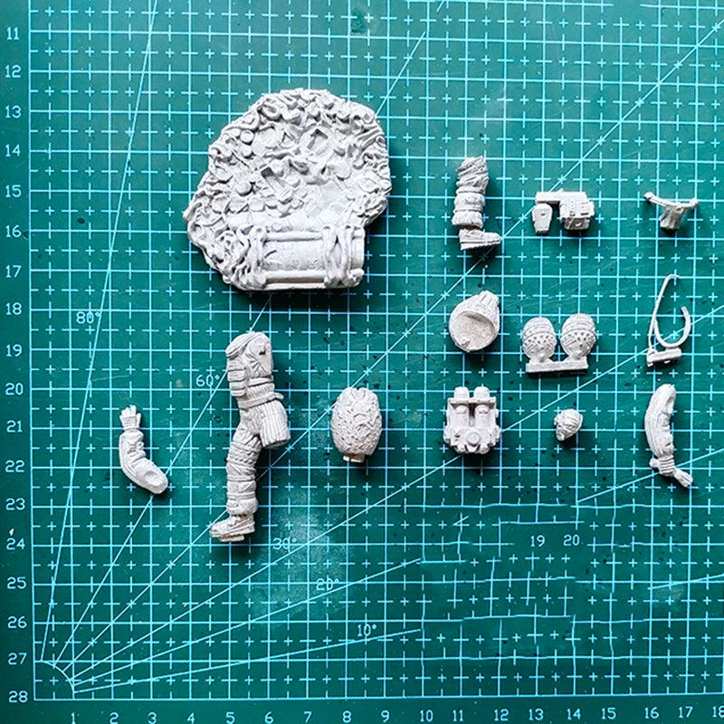 1/32 Tactical Soldier, Resin Model Figure Kit, Sci-Fi Theme, Unassembled and Unpainted