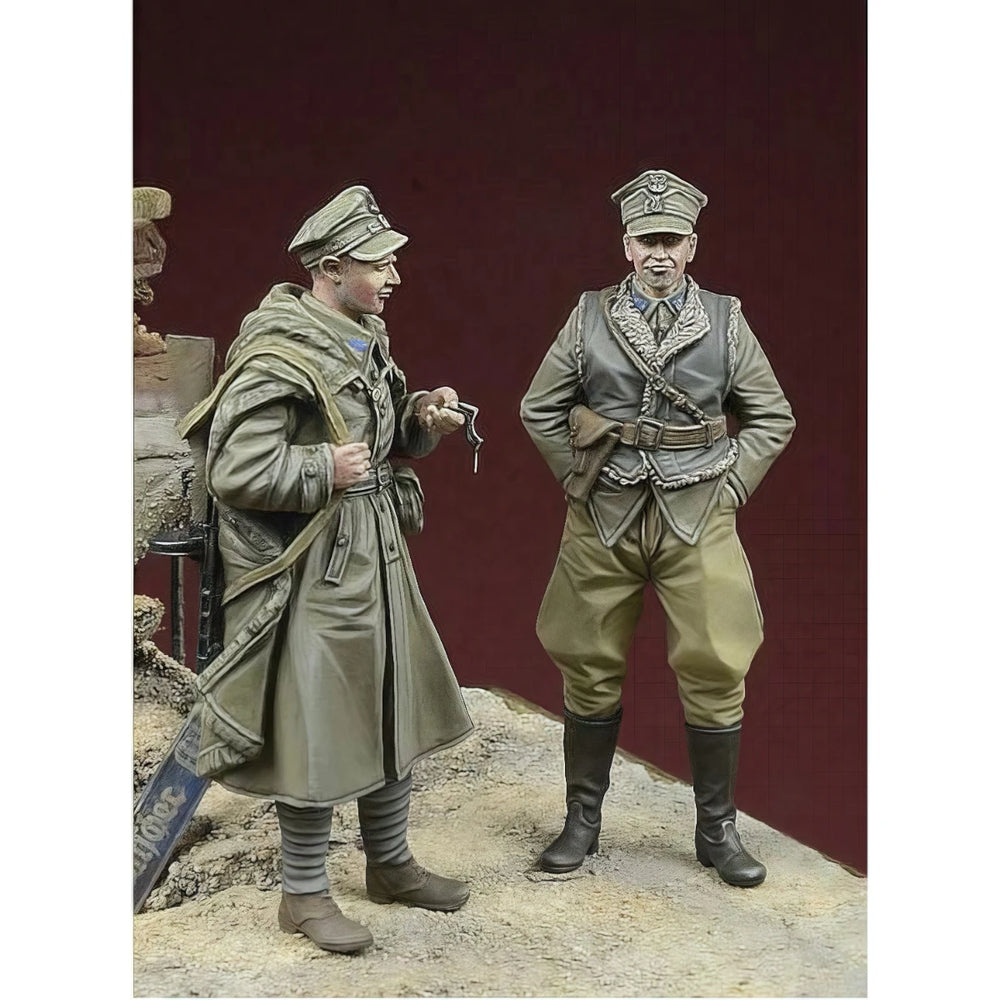 1/35 WWII Polish Freedom Fighters Berlin 1945, 2 Figures, Resin Model Diorama Kit, Unassembled and Unpainted