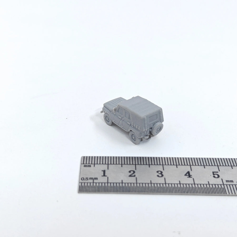 1/144 Scale UAZ-469 4X4 Light Utility Vehicle MODEL KIT