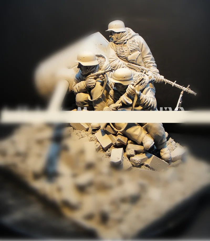 1/16 WWI Trench Scene, 3 Figures, Resin Model Diorama Kit, Unassembled and Unpainted