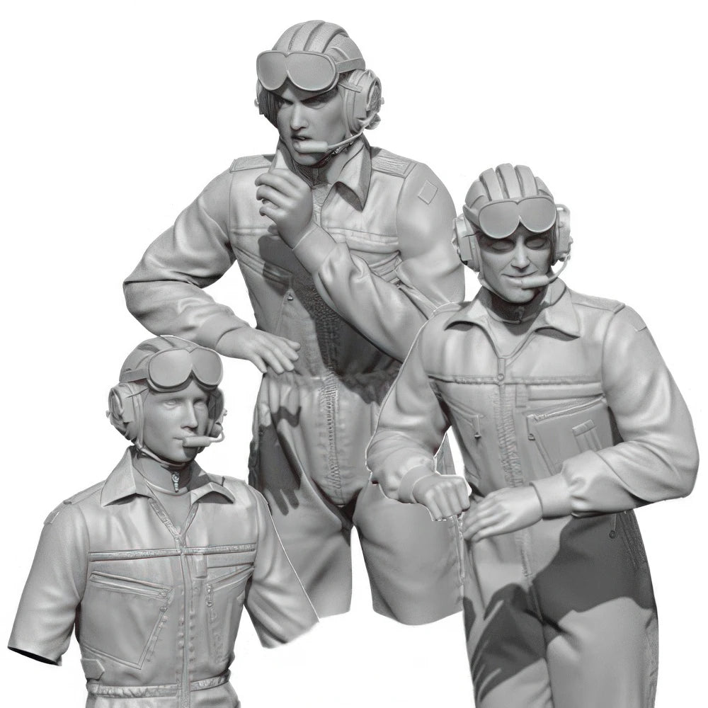 1/35 WWII German Luftwaffe Pilots and Crew, 3 Figures, Resin Model Figure Kit, Unassembled and Unpainted