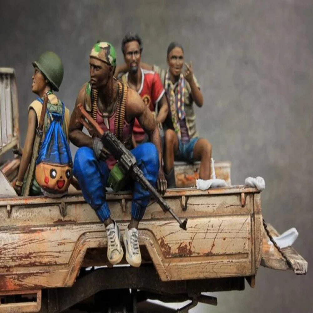1/35 Modern 19th Century Colonial Infantry and Irregulars, 4 Figures, Resin Model Figure Kit, Unassembled and Unpainted