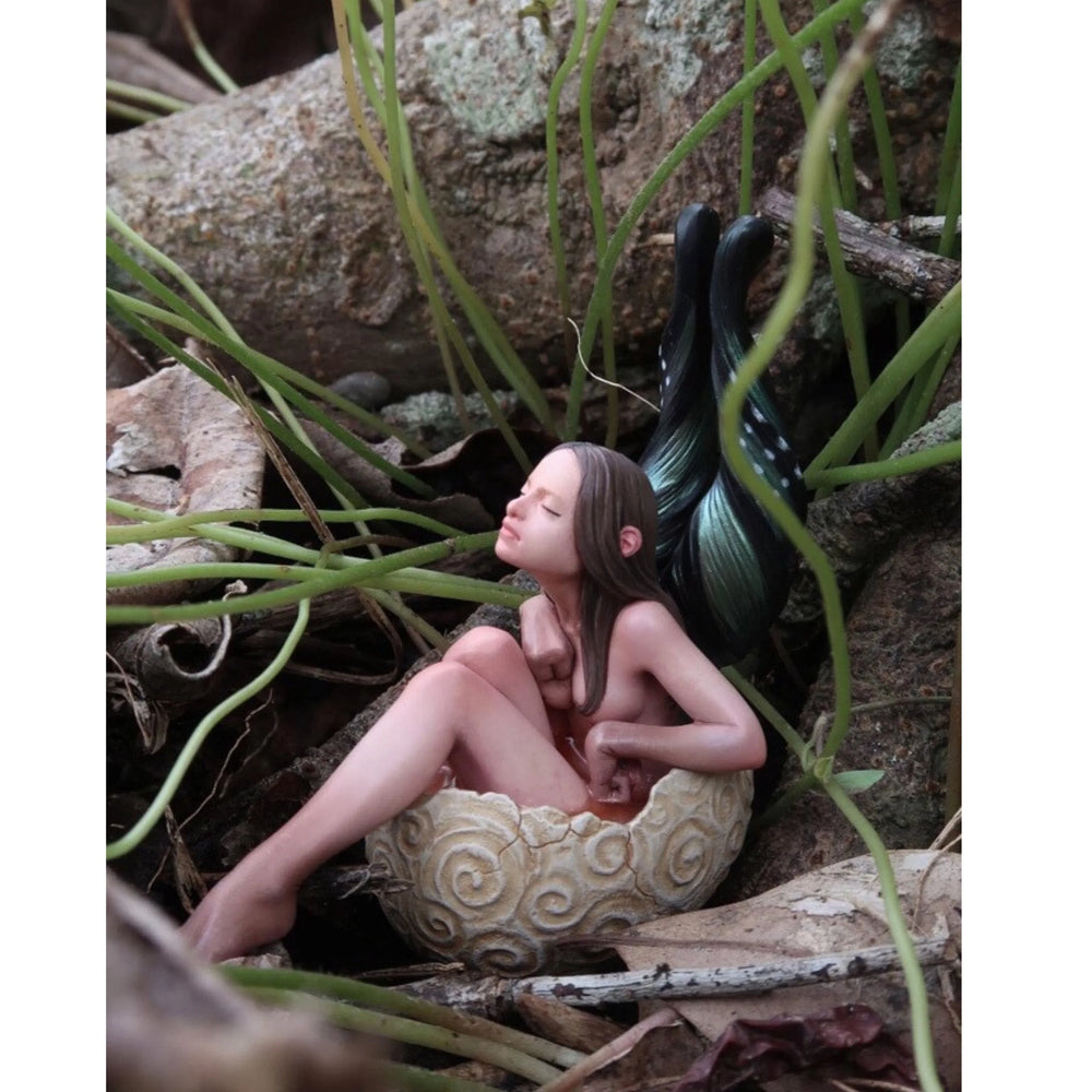 Seated Fairy, Resin Model Figure Kit, Fantasy Theme, Unassembled and Unpainted