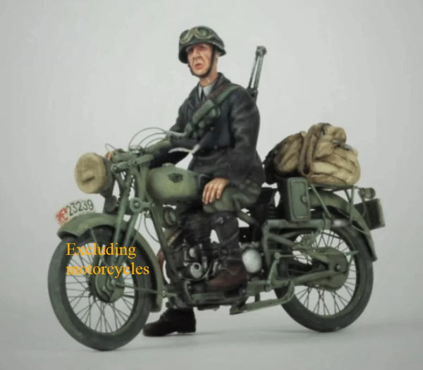 1/35 WWII Italian Soldier Motorcycle, Resin Model Vehicle Kit, Unassembled and Unpainted