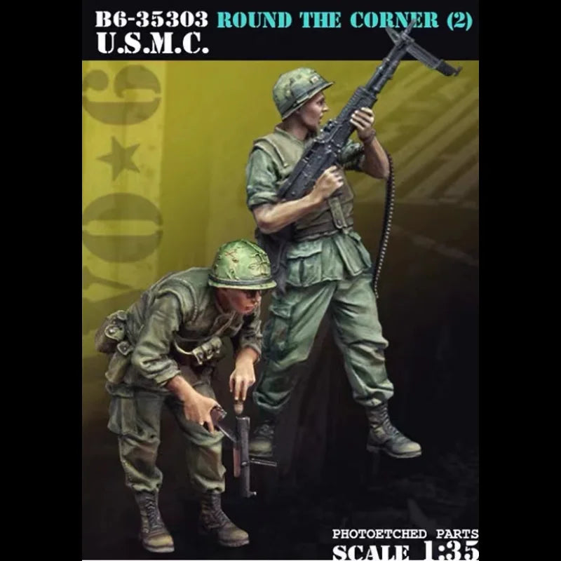 1/35 Modern US Infantry Squad Advancing and Firing, 2 Figures, Resin Model Figure Kit, Unassembled and Unpainted