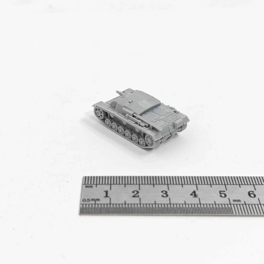 1/144 Scale Sturmgeschütz III Ausf. B Model Kits