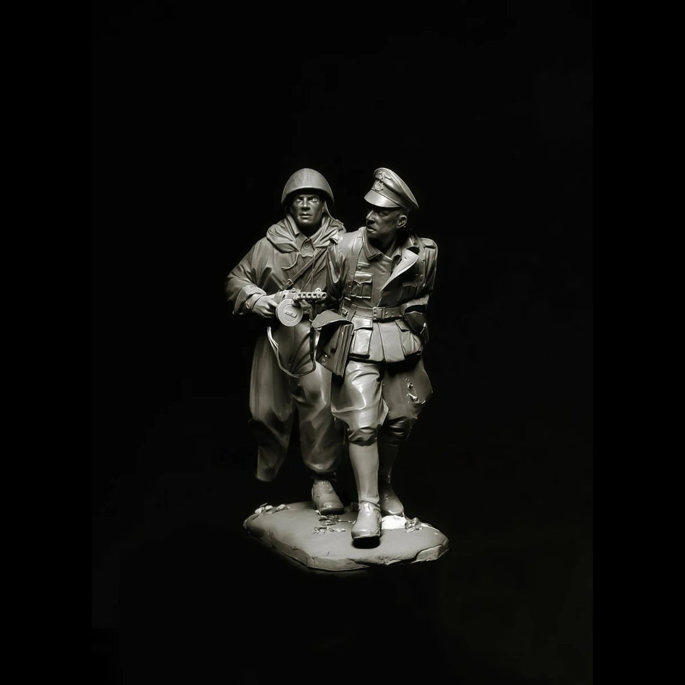 75mm WWI Infantry Squad, 2 Figures, Resin Model Figure Kit, Unassembled and Unpainted