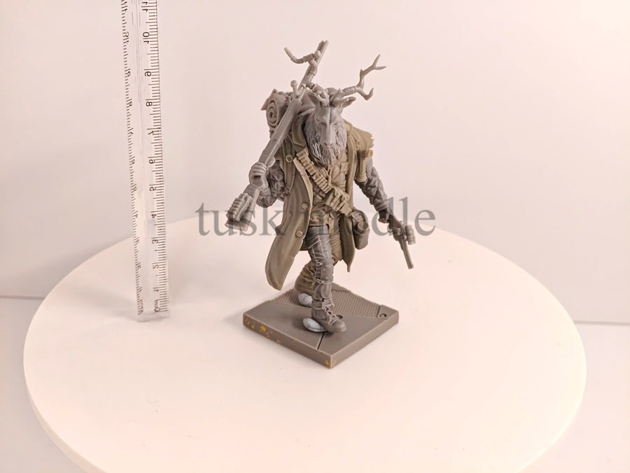 Fantasy Stag Warrior Mulant with Rifle and Pistols 1/24 Resin Figure Kit - resin model view 5