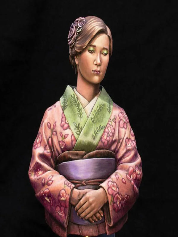 Ancient Japanese Woman in Kimono with Tea Bowl, Resin Model Figure Kit, Unassembled and Unpainted