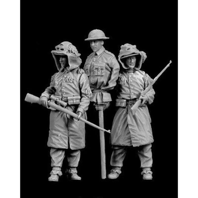 1/35 WWII British Burma Campaign Infantry with Pith Helmets, 3 Figures, Resin Model Figure Kit, Unassembled and Unpainted