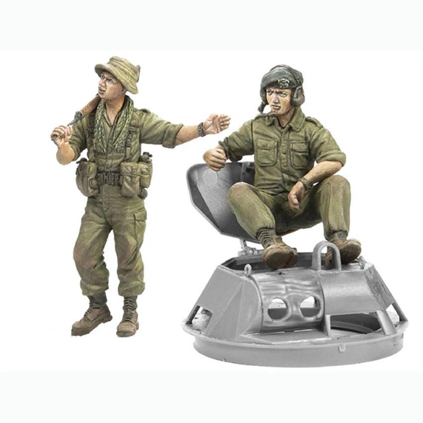 1/35 Cold War Australian M113, 2 Figures, Resin Model Vehicle Kit, Unassembled and Unpainted