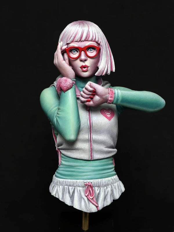 1/12 Girl with Pink Striped Hair Red Glasses Casual Jacket, Resin Model Bust Kit, Anime Theme, Unassembled and Unpainted