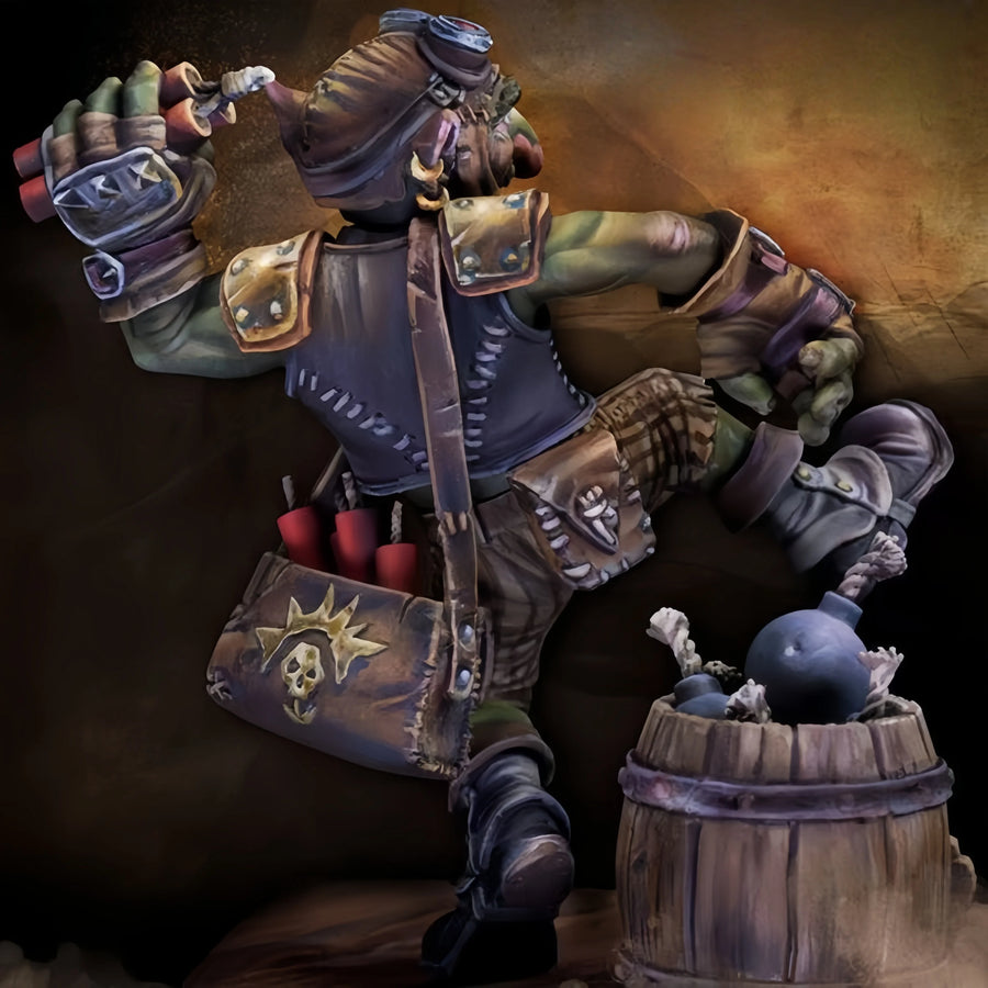Jynz The Scoundrel Steampunk Goblin 1/24 Resin Figure Kit - resin model view 4