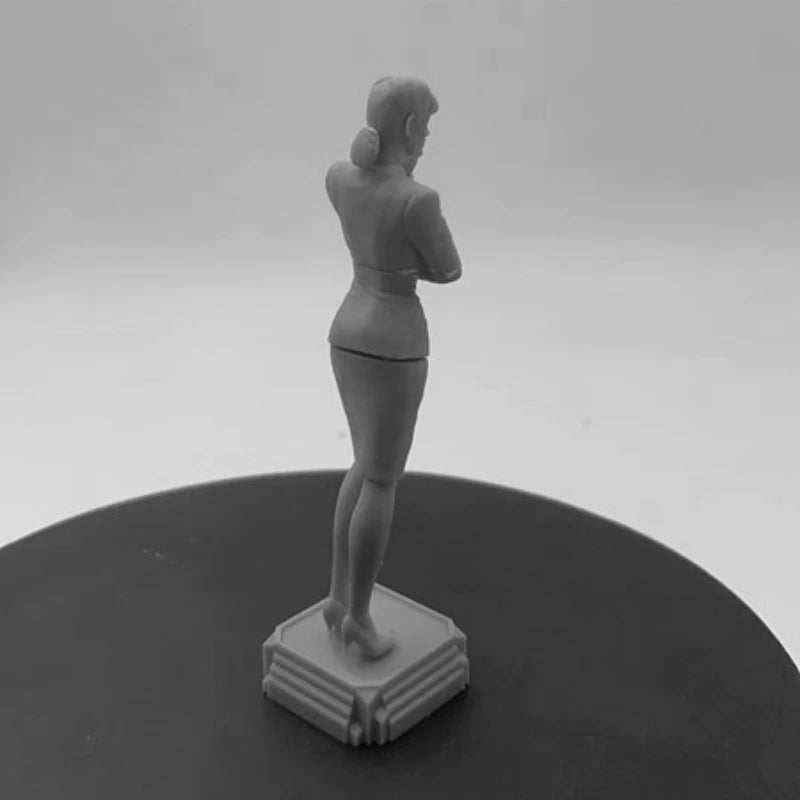 1/24 Rachel Character, Resin Model Figure Kit, Anime Theme, Unassembled and Unpainted