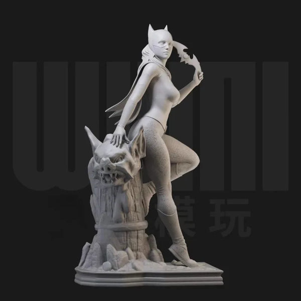1/24 Horned Succubus on Ornate Pedestal, Resin Model Figure Kit, Fantasy Theme, Unassembled and Unpainted