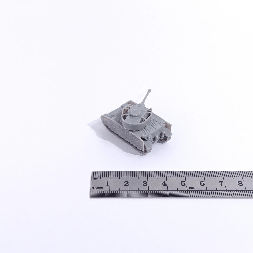 1/144 WWII German Panzer IV Ausf.J, Resin Model Vehicle Kit, Unassembled and Unpainted