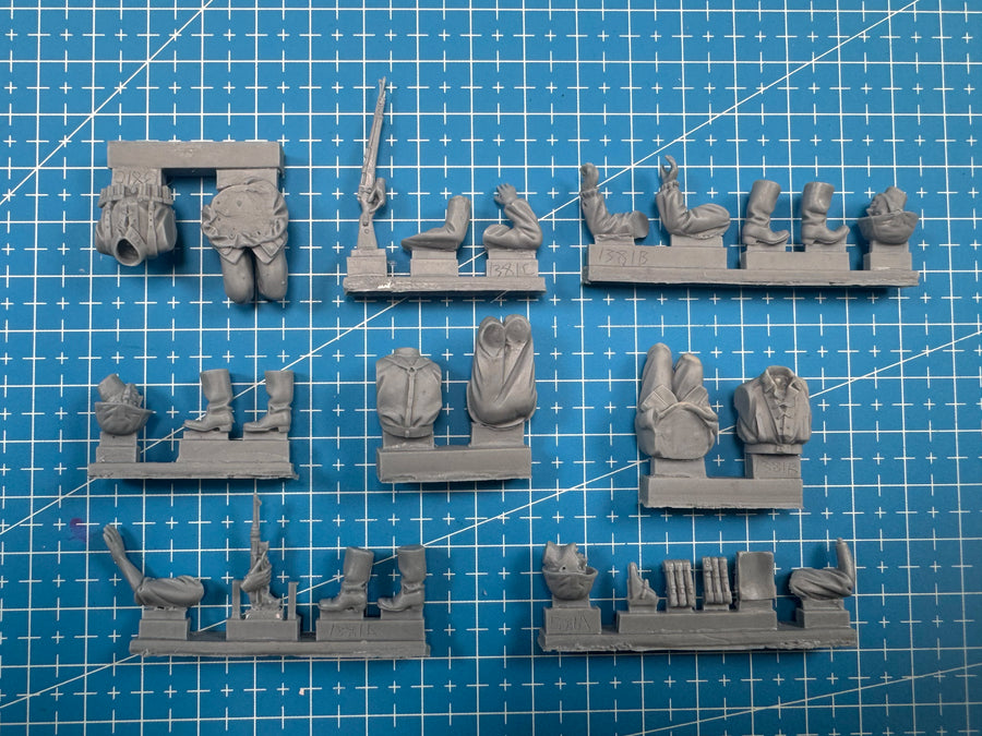WWII German Soldiers with Kubelwagen 1/35 Resin Figure Kit - resin model view 2