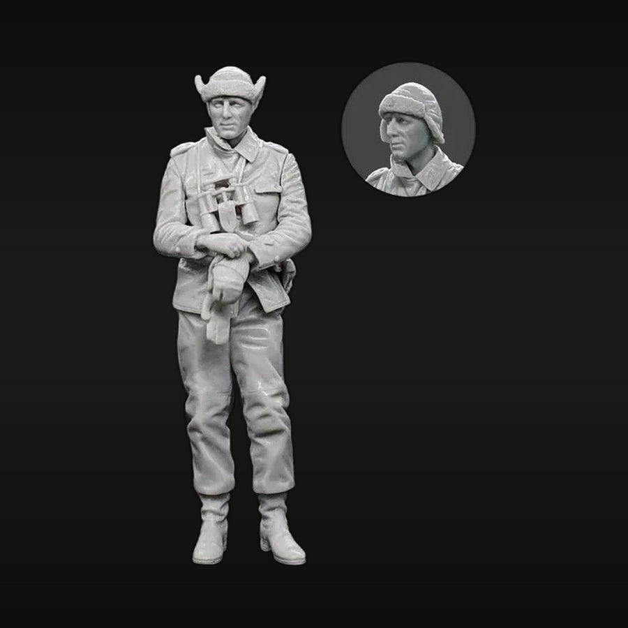 WWII German Officer with Binoculars 1/35 Resin Figure Kit - unpainted resin model kit