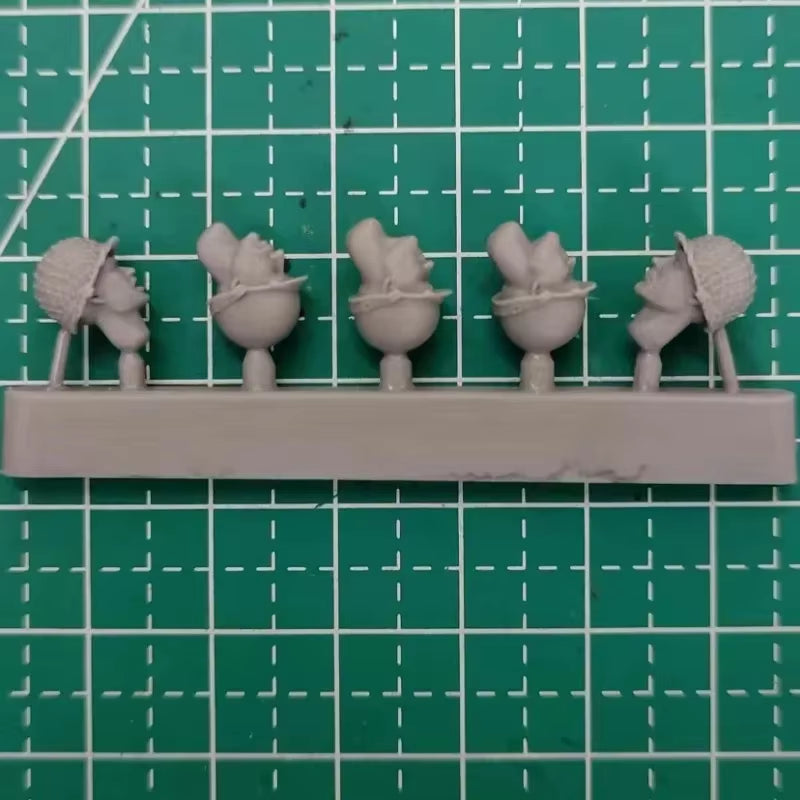 WWII American Paratrooper Heads Set of 5 1/35 Resin Kit - resin model view 2