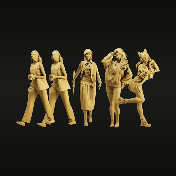 1970s Stylized Female Action Figures Set of 5 1/64 Resin Figure Kit