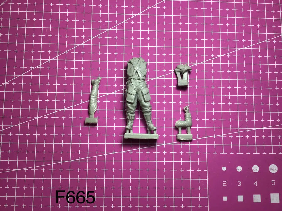 1/35 Resin Model Figure Gk，Unassembled and Unpainted Kit