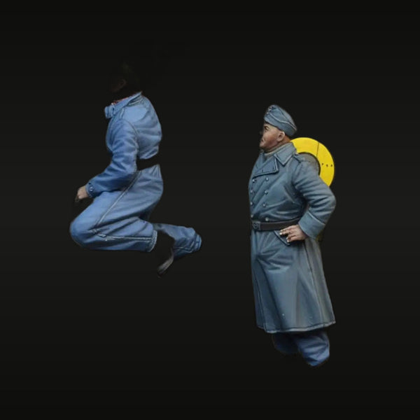 WWII Soviet VVS Pilot and Mechanic 1/35 Resin Figure Set