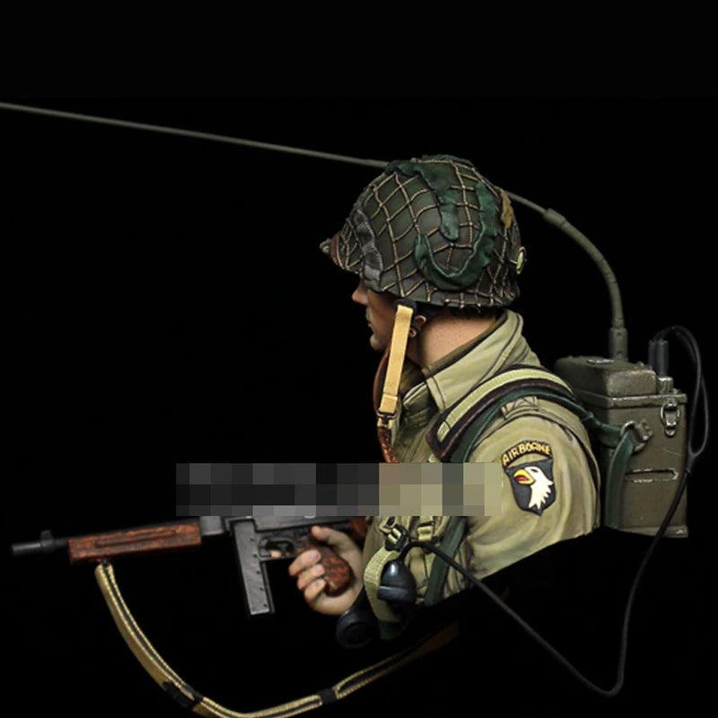 1/10 Resin Model Bust GK US Airborne Radio Operator CARENTAN 1944 World War II Military Theme Unassembled and Unpainted Kit