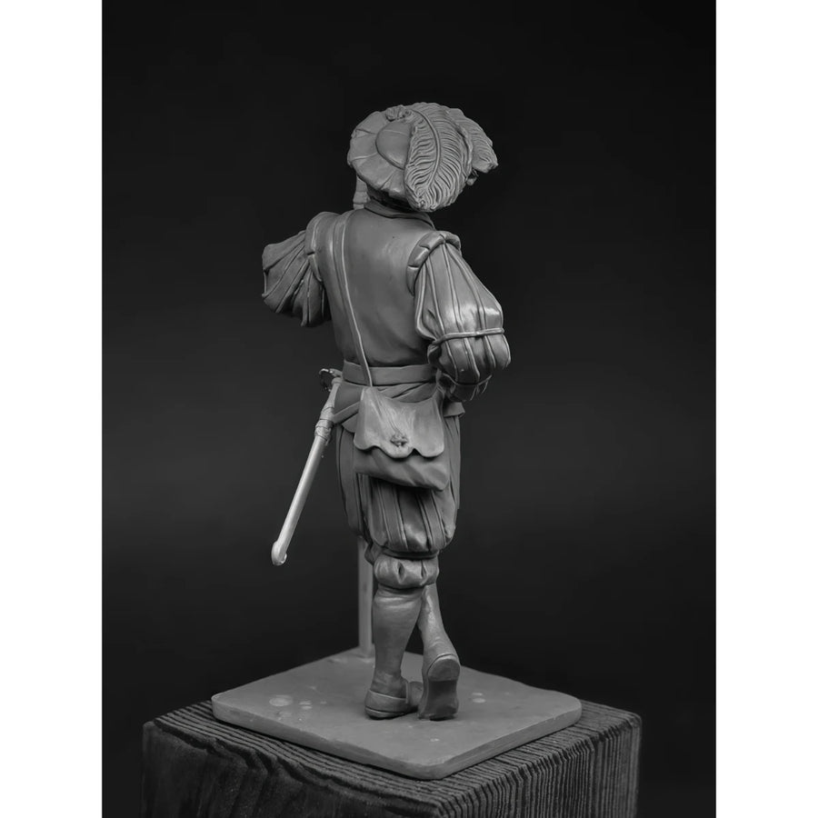 17th Century European Musketeer Bust with Rapier 1/24 Resin Kit - resin model view 4