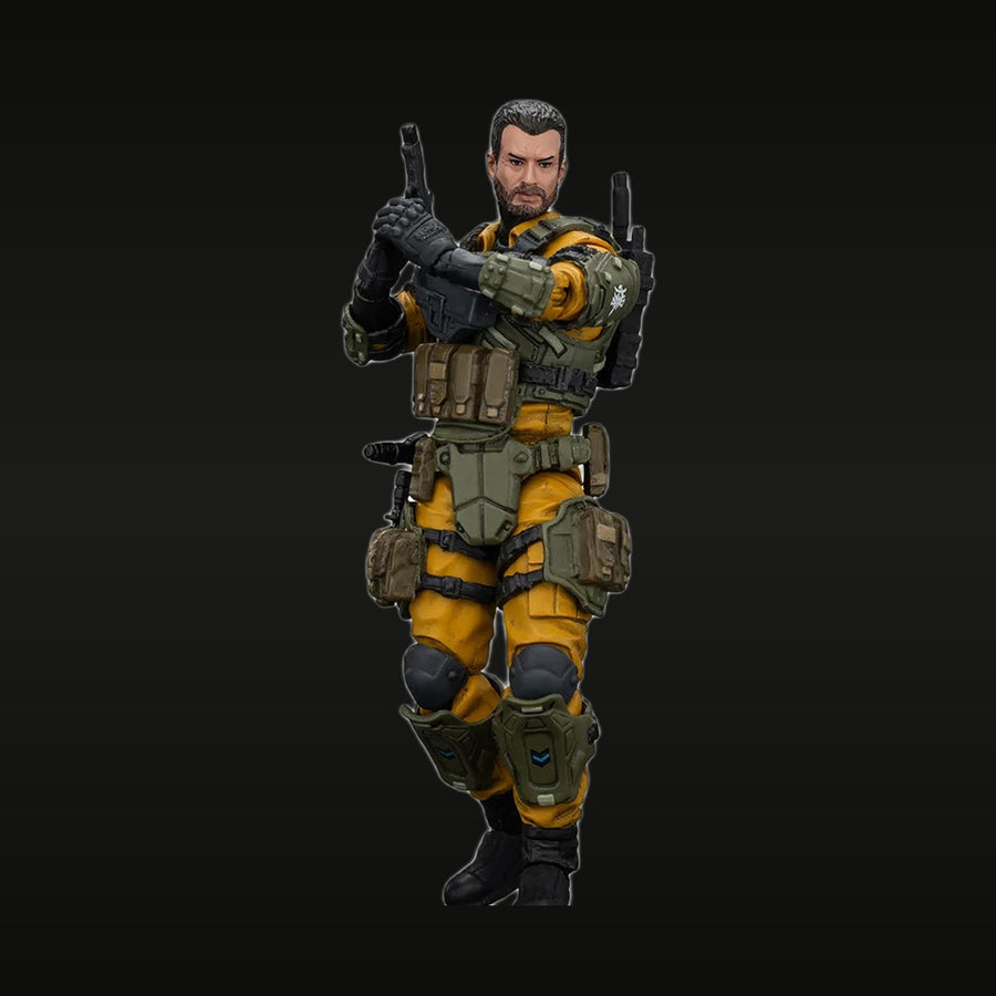 Sci-Fi Tactical Operator Yellow Exo Armor Dual Rifles 1/24 Resin Figure Kit - unpainted resin model kit
