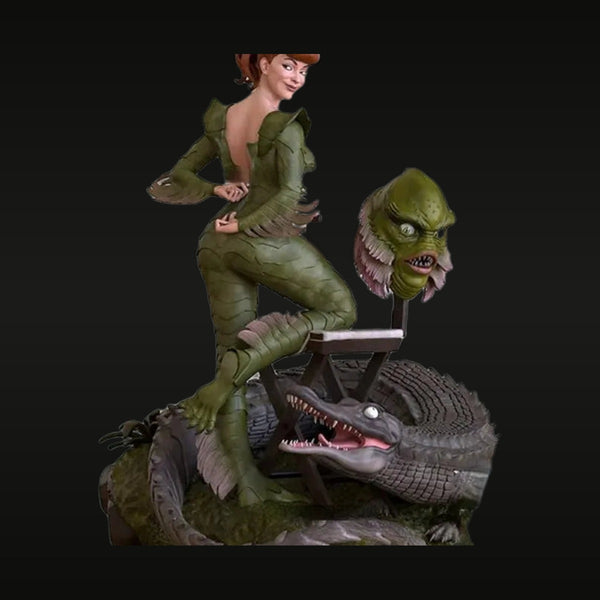 Fantasy Female Adventurer on Crocodile with Demon Head 1/24 Resin Diorama Set