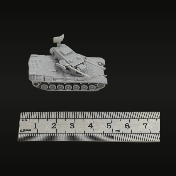 Cold War Flakpanzer Gepard Self-Propelled Anti-Aircraft Gun 1/144 Resin Kit