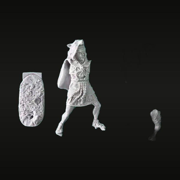 Ancient Roman Legionary with Segmented Armor and Eagle Shield 75mm Resin Figure Kit